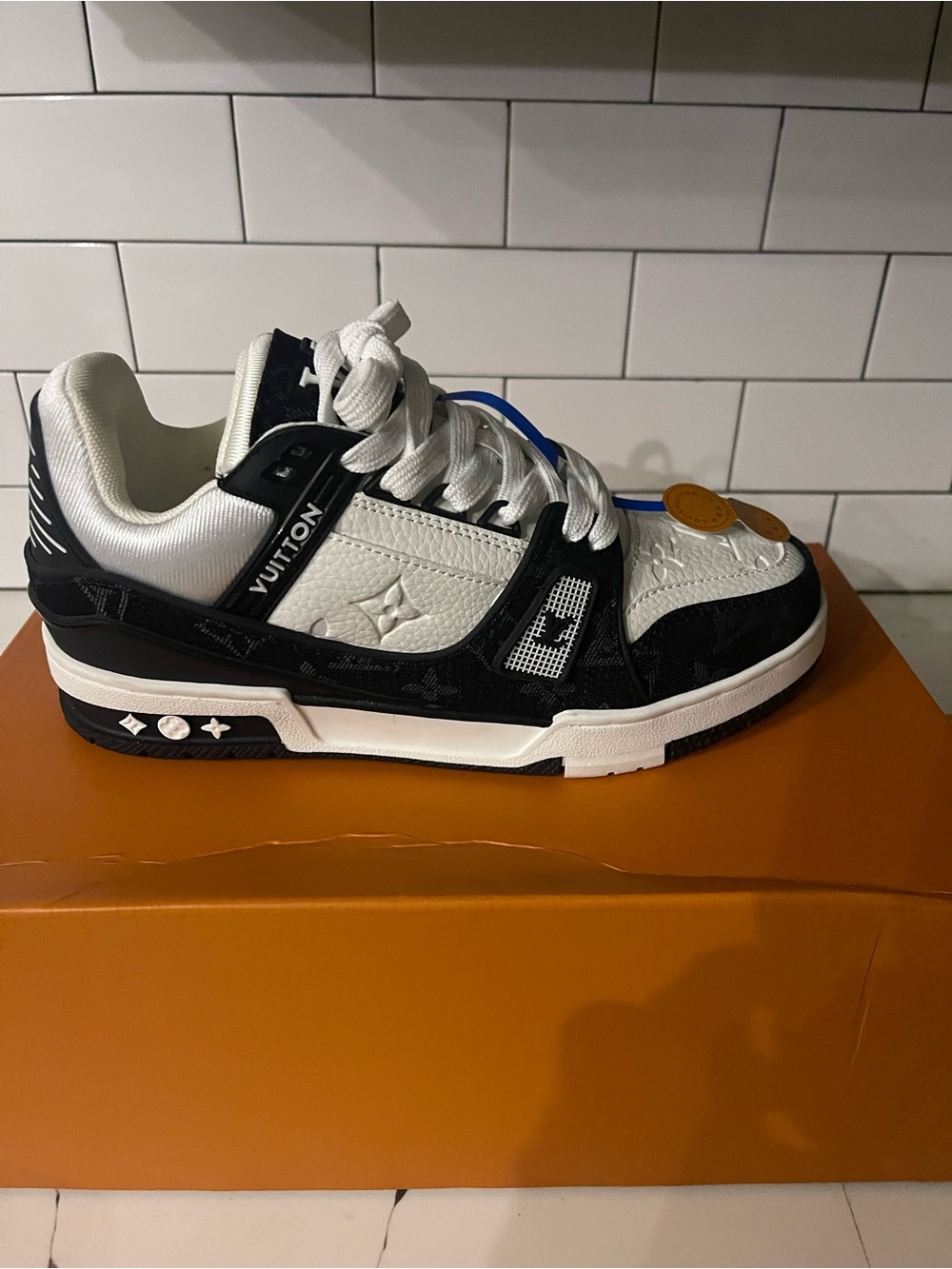Men’s Designer Trainer Sneaker Size 40.